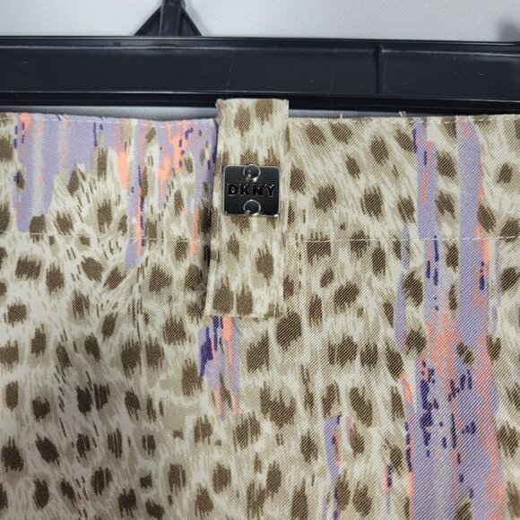 DKNY Women's Animal Prink Golf Skort With Front Zip Pockets Size 18 - Picture 9 of 13